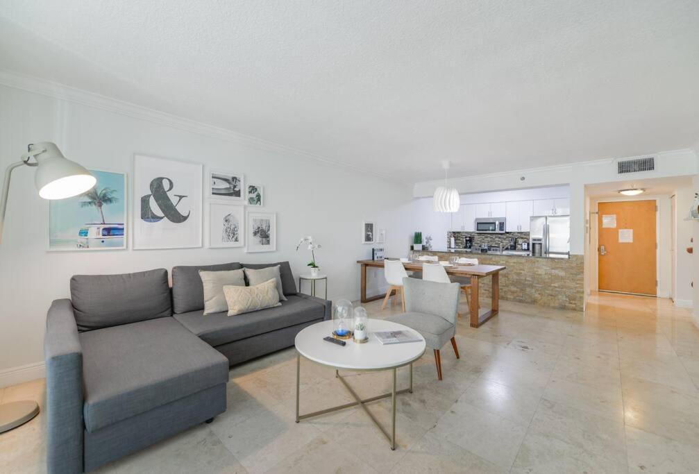 Centric Modern 40Thfloor Brickell Condo Free Parking By Palermo Home 마이애미 외부 사진